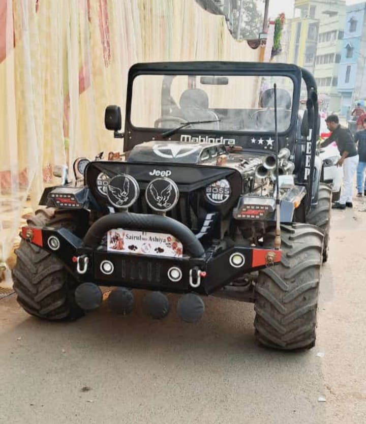 Mahindra Jeep